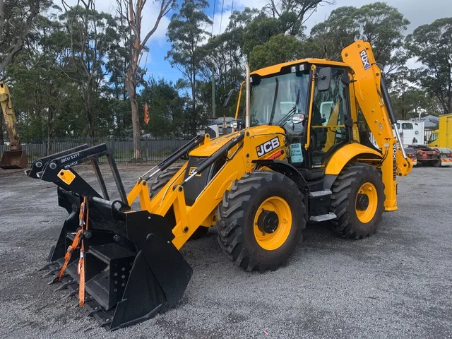 Used Wholesale Supply JCB4WD Backhoe Loader Multifunction 430E Diesel Customised Cylinder available In Austria