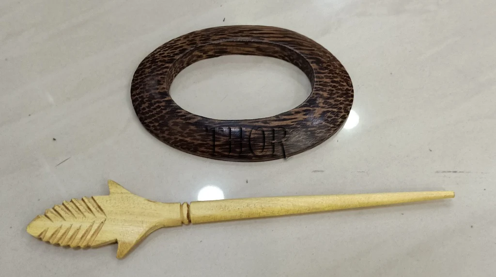 Заколки для волос в виде булочек, круглые полые аксессуары, металлические деревянные шпильки для волос, женские аксессуары для волос