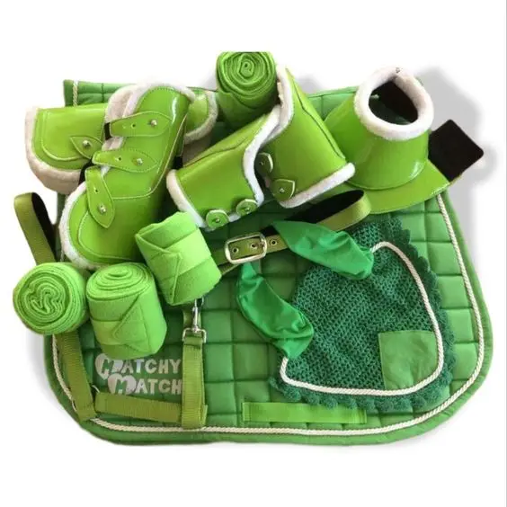 saddle pads christmats