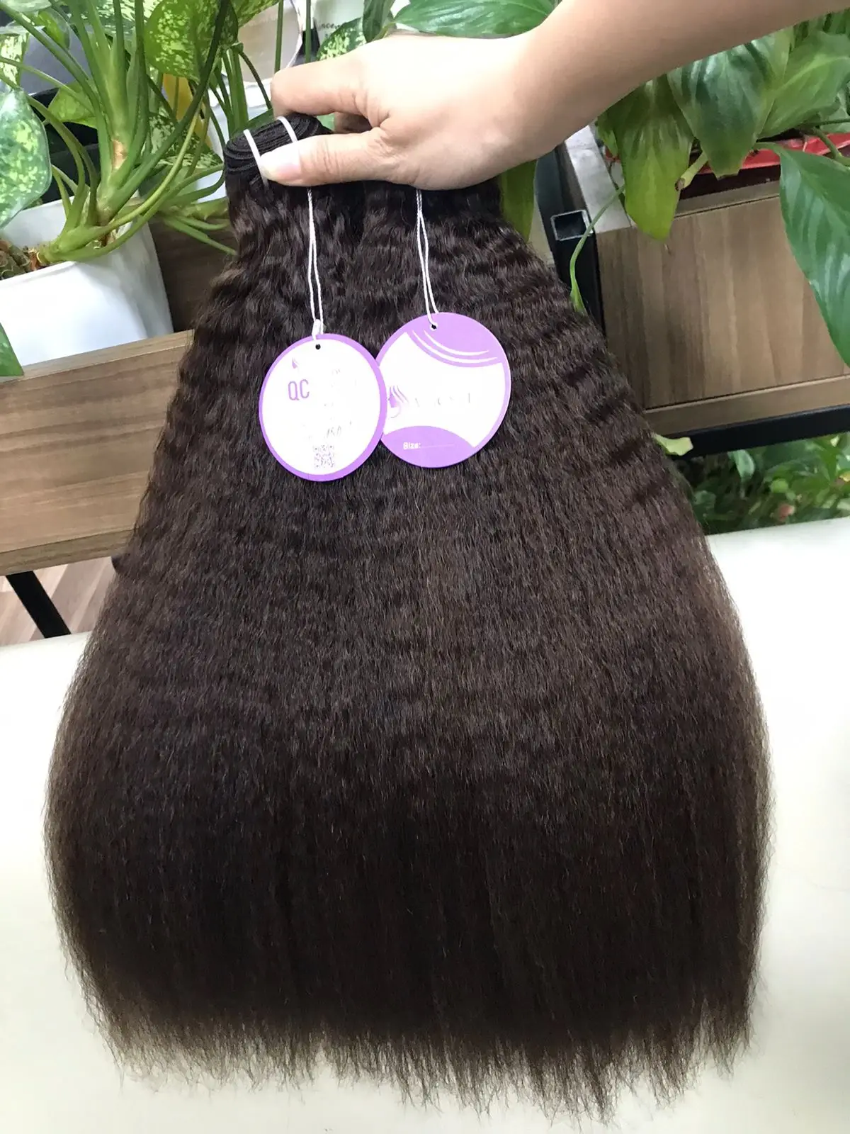 Vietnamese Human Hair Vendor Top Quality  Kinky Straight Hair Natural Brown Color 100 Percent Human Hair Wholesale price