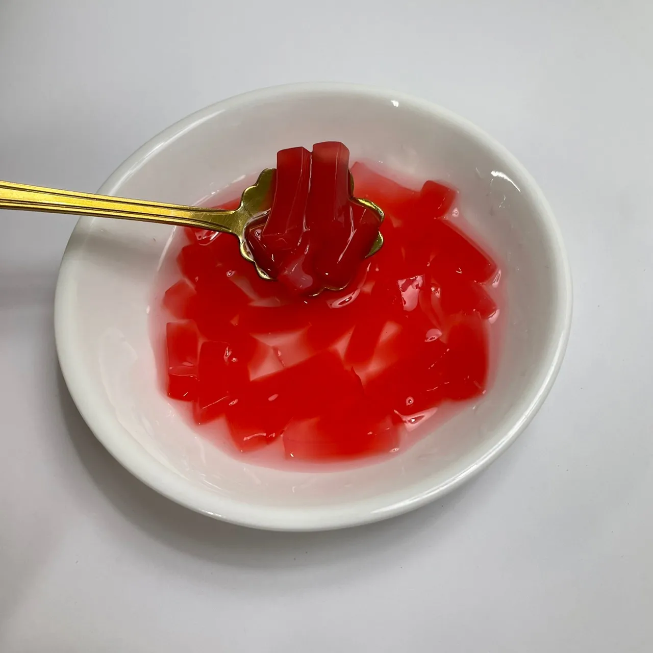 Taiwan bubble milk tea toppings strawberry flavor nata de coco for beverage shop