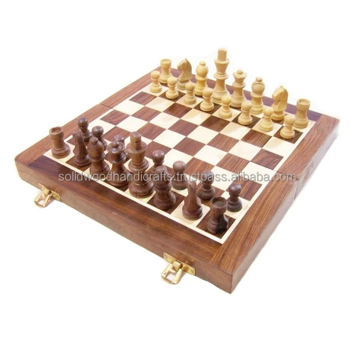 Chess game New best business gift item Decorative Wooden Chess game for indoor and outdoor playing game for kids and family play