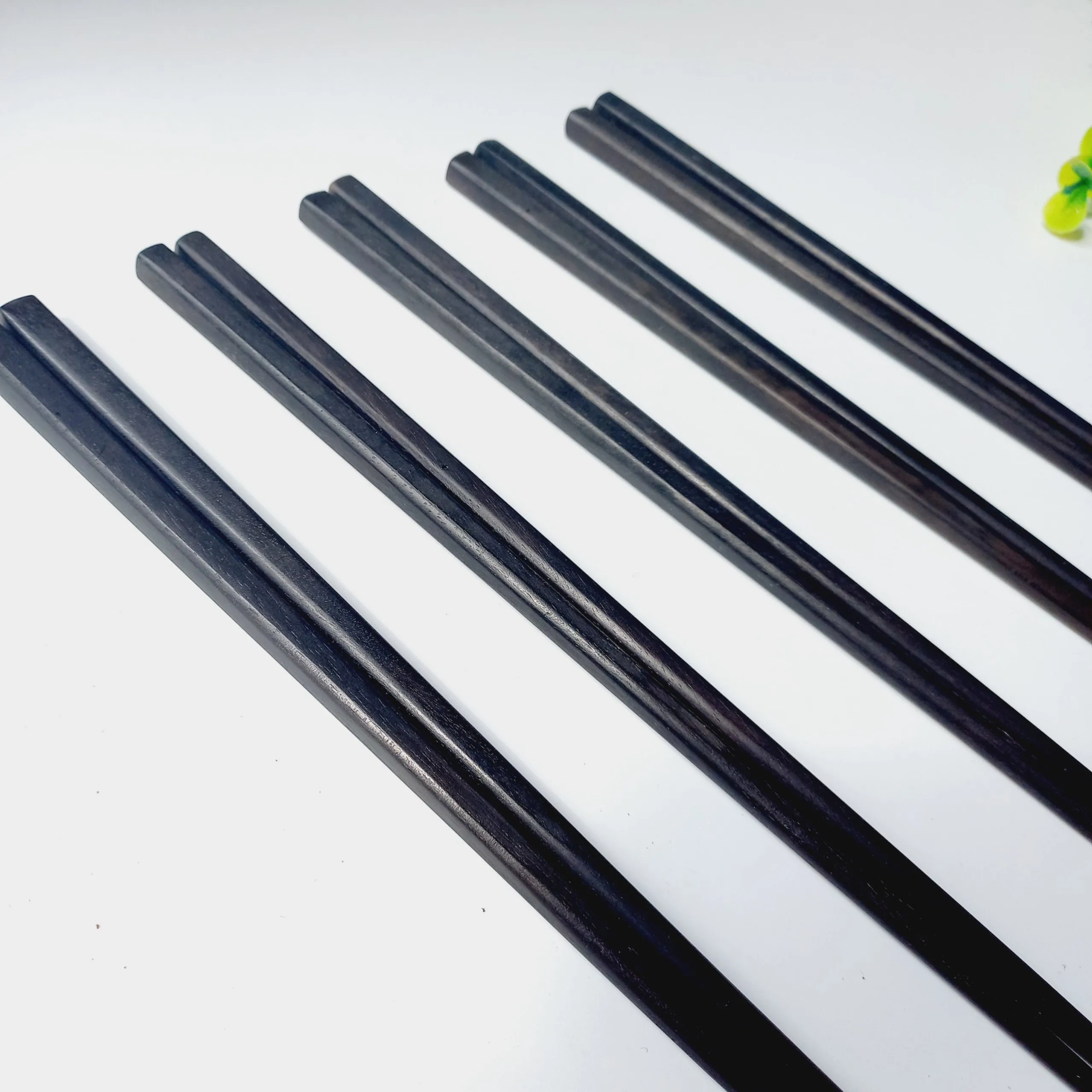 New Style Luxury Classic Wooden Chopsticks Ebony Black Tableware Decoration Custom Logo Natural Eco Friendly Hot Selling