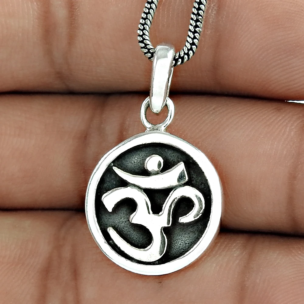 Indian Artisan Om Pendant 925 Solid Sterling Silver Handmade Jewelry Wholesale Direct Factory Price Bulk Suppliers Made In India