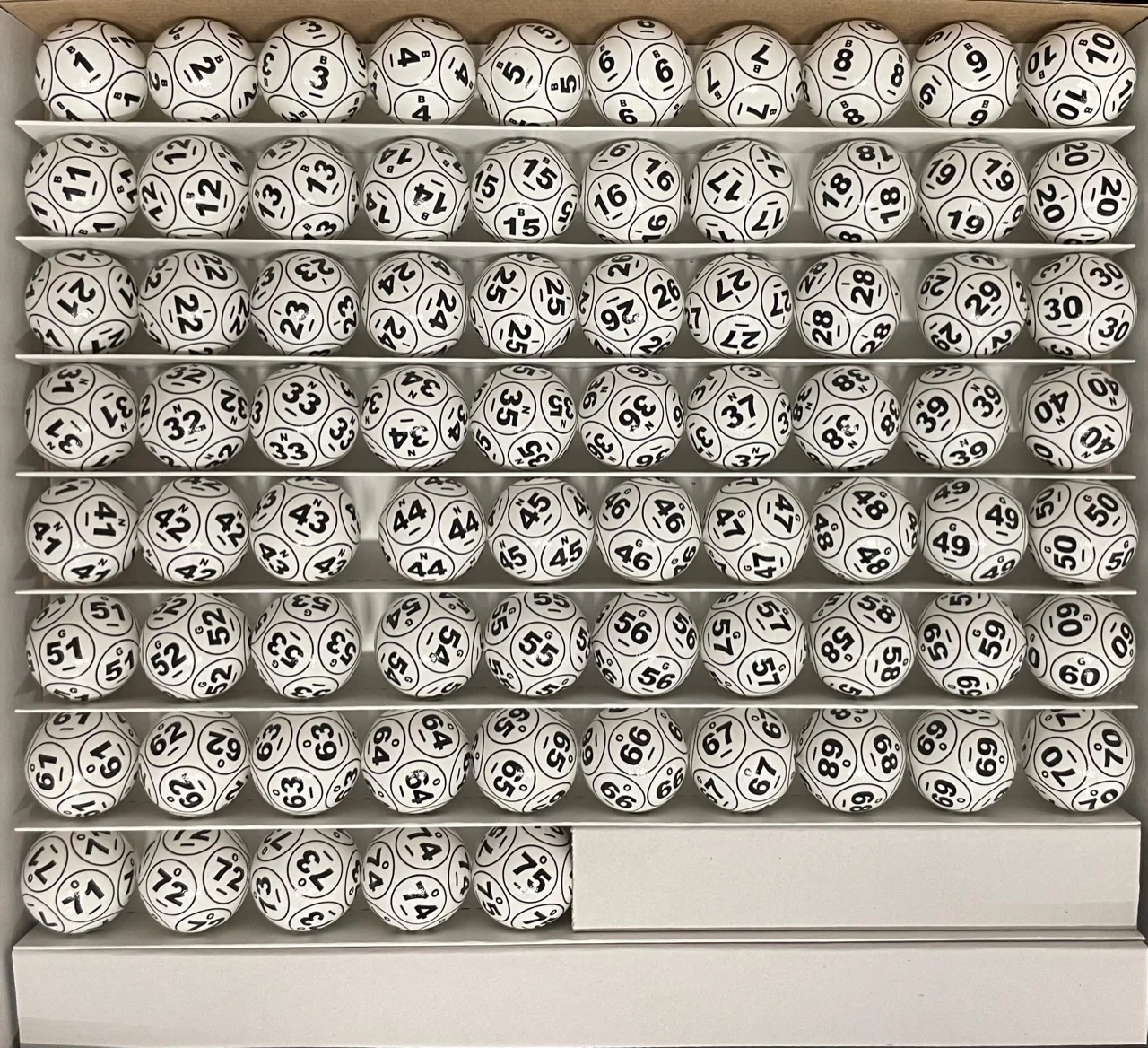 Top product Bingo ball sets from 1 to 75 colors  bingo ball decorations traditional for Bingo equipment