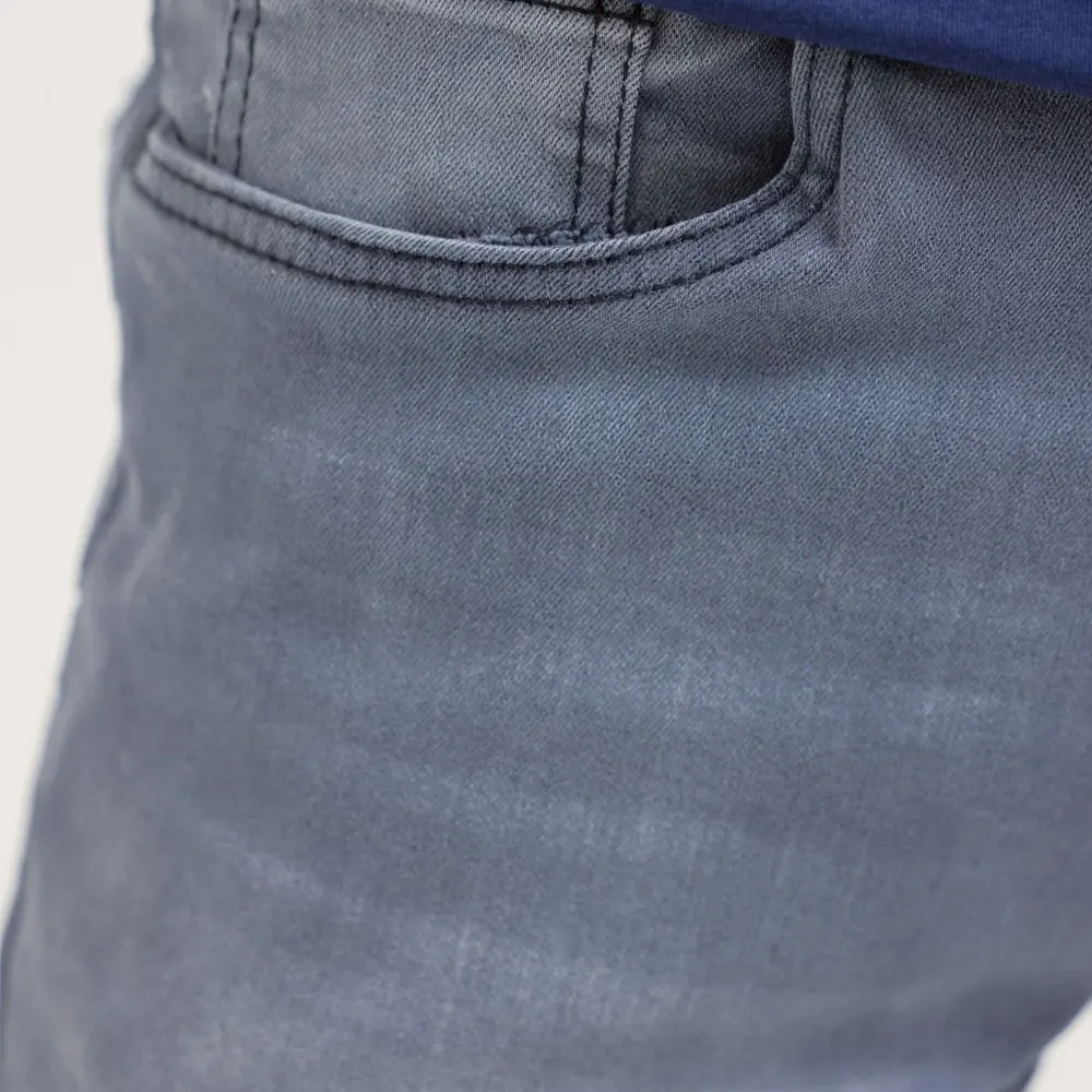 Trendy Fashionable Hot Selling Denim Comfortable Straight Fit Full Length Jeans for Boys in Different Colors Made in pakistan