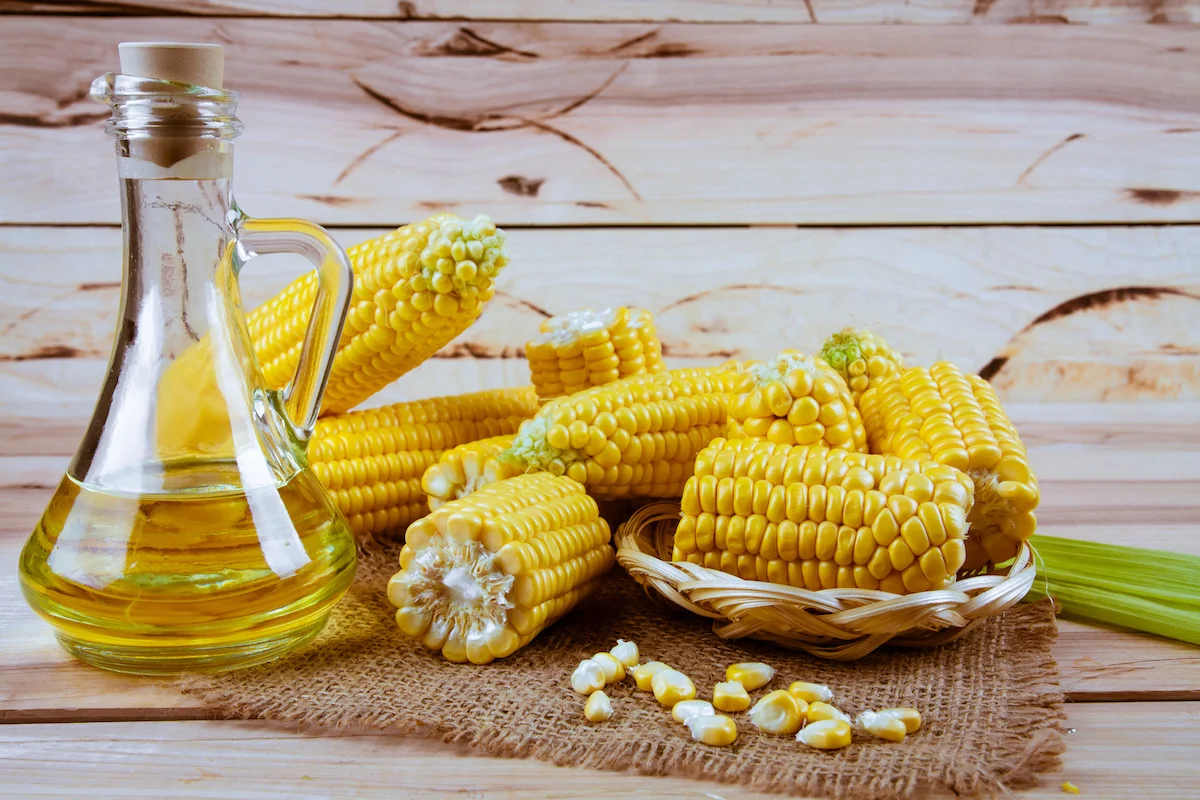 Профессиональная фабрика оптовая продажа Рафинированное Кукурузное масло высокой чистоты/необработанное кукурузное масло/кукурузное для