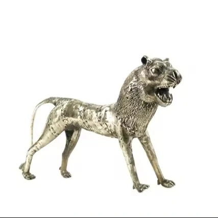 BRASS ANTIQUE FINISH LION