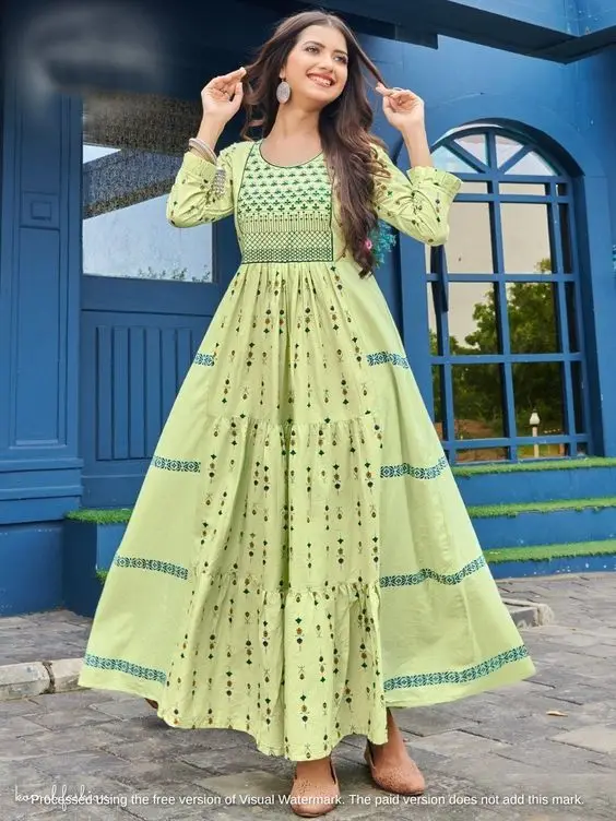 Kurtis Body Fit Indian Manufacturer in India for Women Indian Clothes Printed Crepe India Pakistan Evergreen Kurta / Kurti