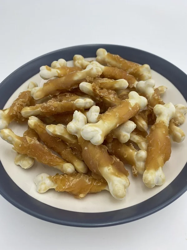 Private Label Natural factory Wholesale OEM dog food dried chicken breast wrap rawhide sticks 80g dog treats snack