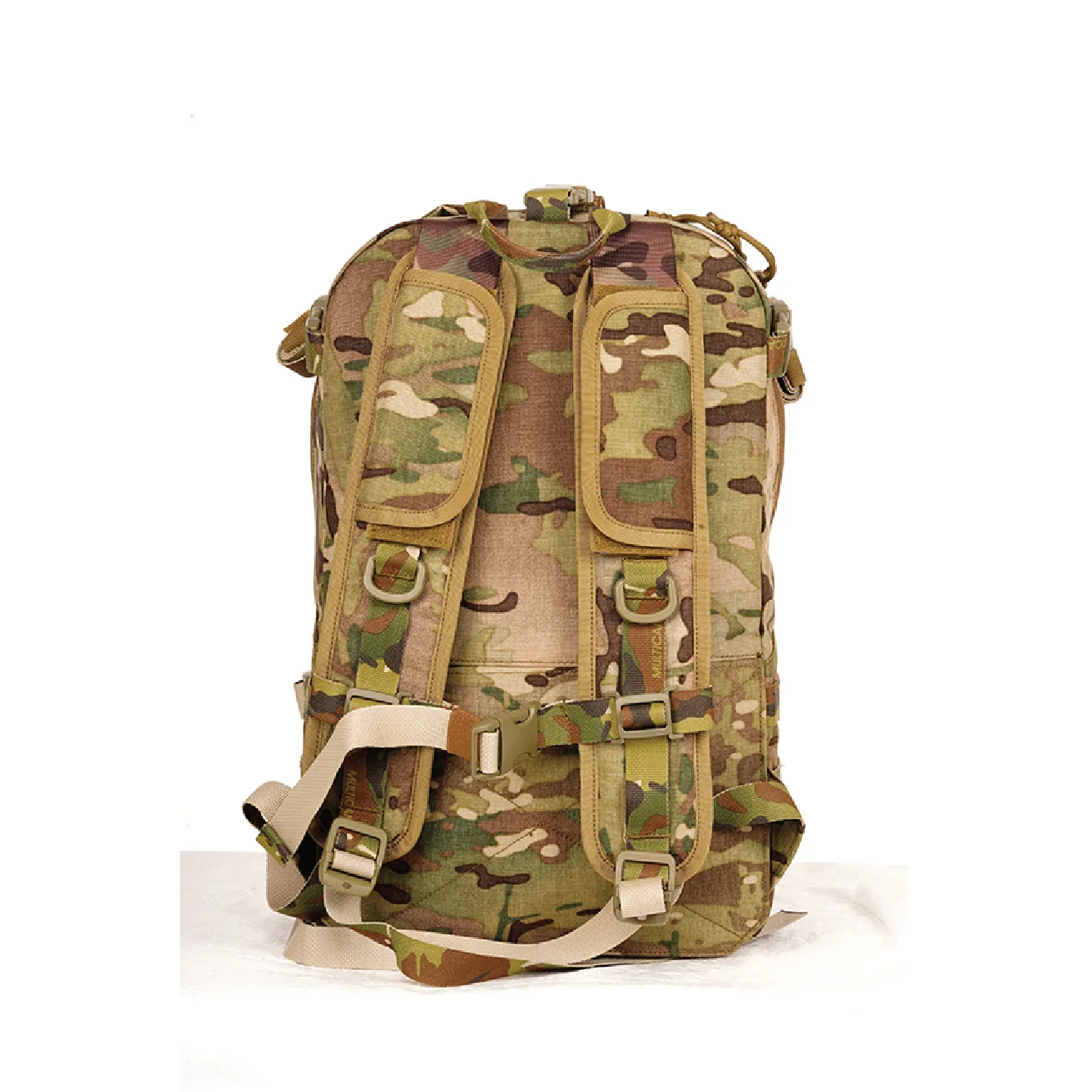 DSC06673 copy 640_640.jpg