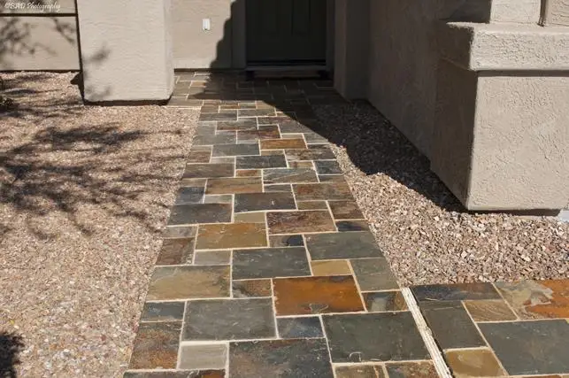 High Quality Natural Multicolor Gravel Stone for Carport