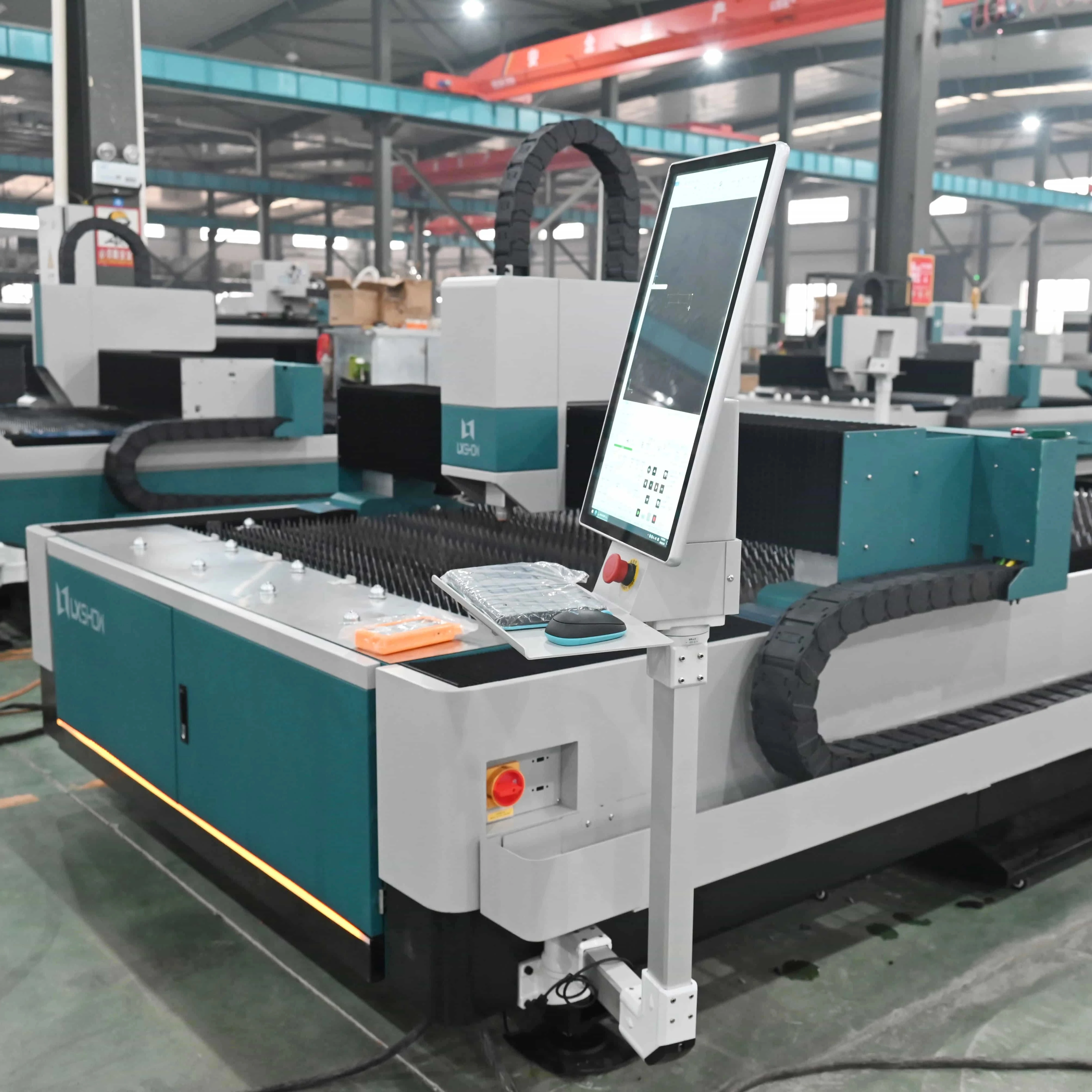 Lxshow Launched Metal Plate Fiber Laser Cutting Sheet 1mm Stainless Steel Laser Cutting Machine For Steel Metal