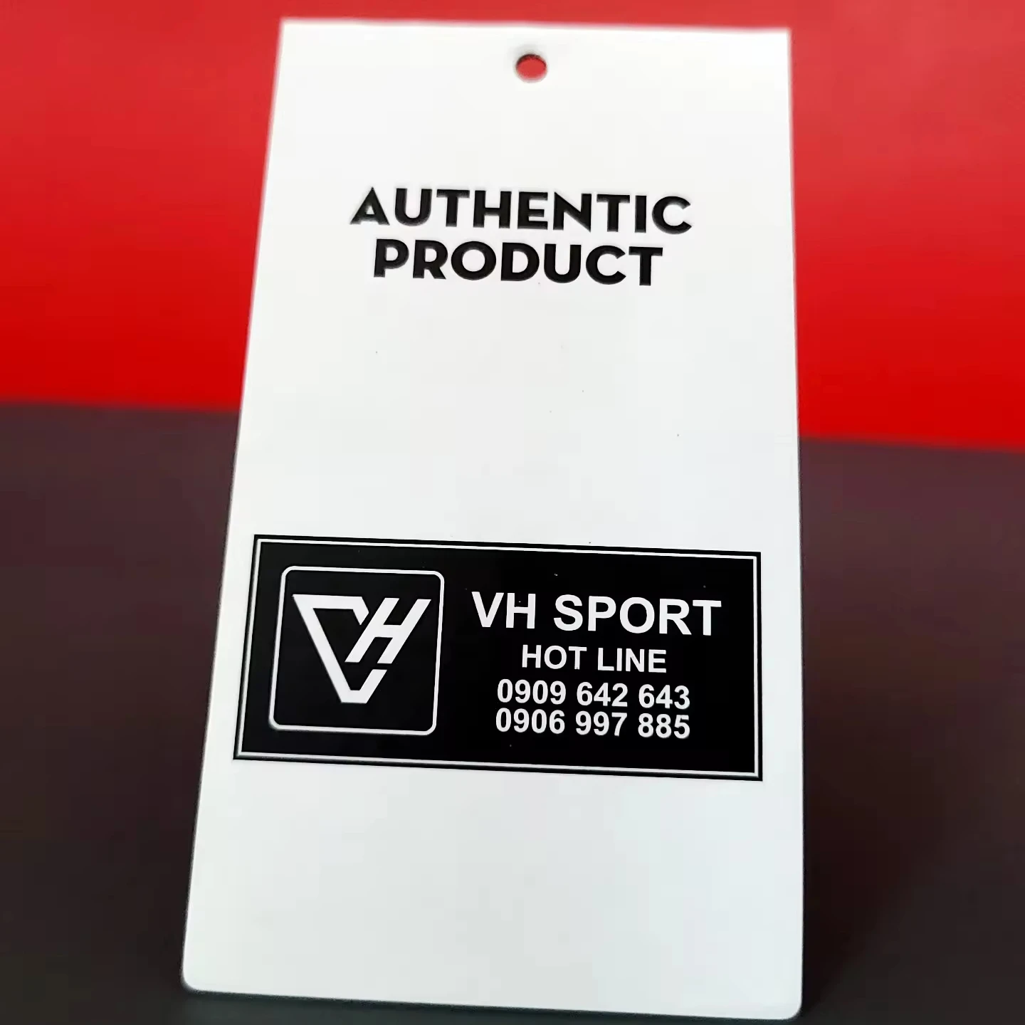 MORI private label lash extensions Customized Luxury Paper Hang Tag UV Printed Logo Apparel Hang Tags Labels For Luxury Clothing