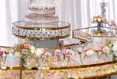 cake table wedding