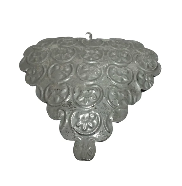 Marvelous Decorative Set of 2 Metal Hanging Heart  Silver Foil Usage for Home and Christmas Decoration Customized Handmade