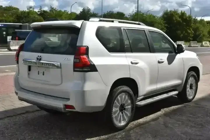 USED CHEAP TOYOTA LAND CRUISER PRADO 150 PETROL TX RHD FOR SALE