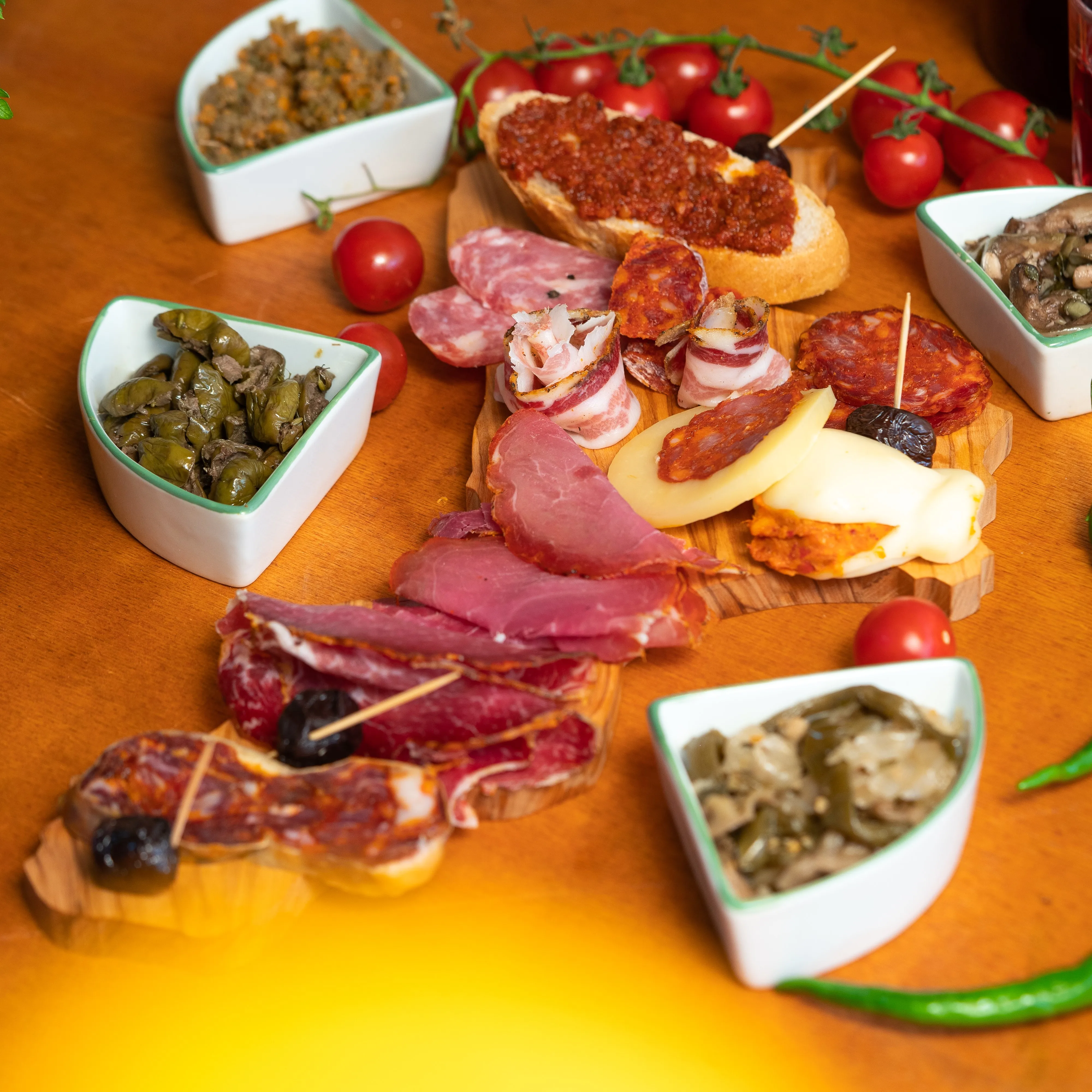 Сделано в Италии, калабрийские зеленые оливки без косточек, ручной работы премиум качества (460 г), древний рецепт Tutto Calabria