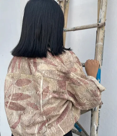 Wholesale Cotton Fabric Multishade Ecoprinted Oversized Crop Jacket Unique Floral Sustainable Winter Casual Wear For Women