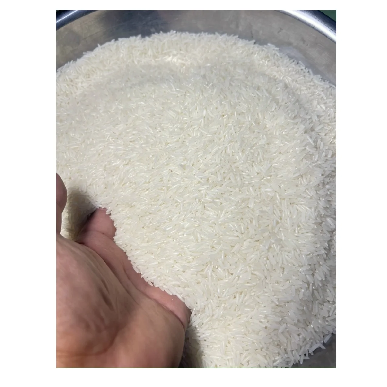 DOUBLE POLISHED SORTEXED VIETNAM HACCP BRC CERTIFICATION VIETNAMESE RICE ST25 2% BROKEN RICE SOFT TEXTURE WHOLESALE PRICE
