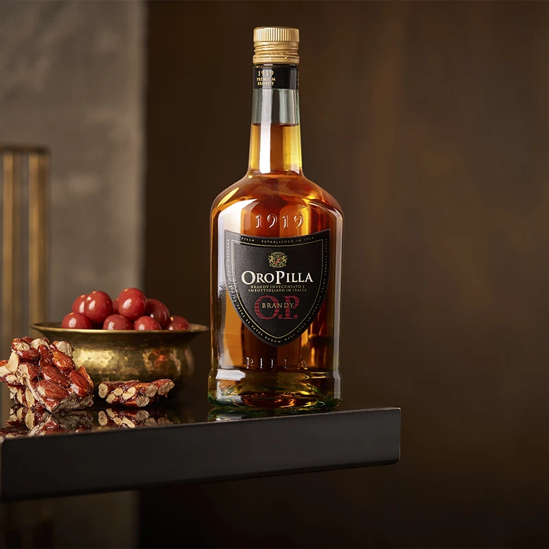 Премиум линия высшего качества Сделано в Италии бренди ORO Pilla 6 x бутылка 0,70 мл готов для экспорта