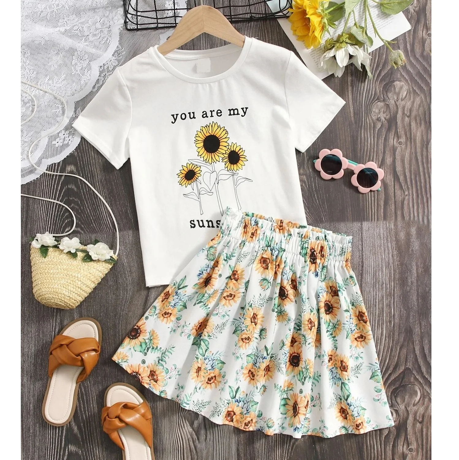 Girls Top and skirt two pieces fashion clothing set  Kids children floral leopard graphic printed clothing set  Girls dresses