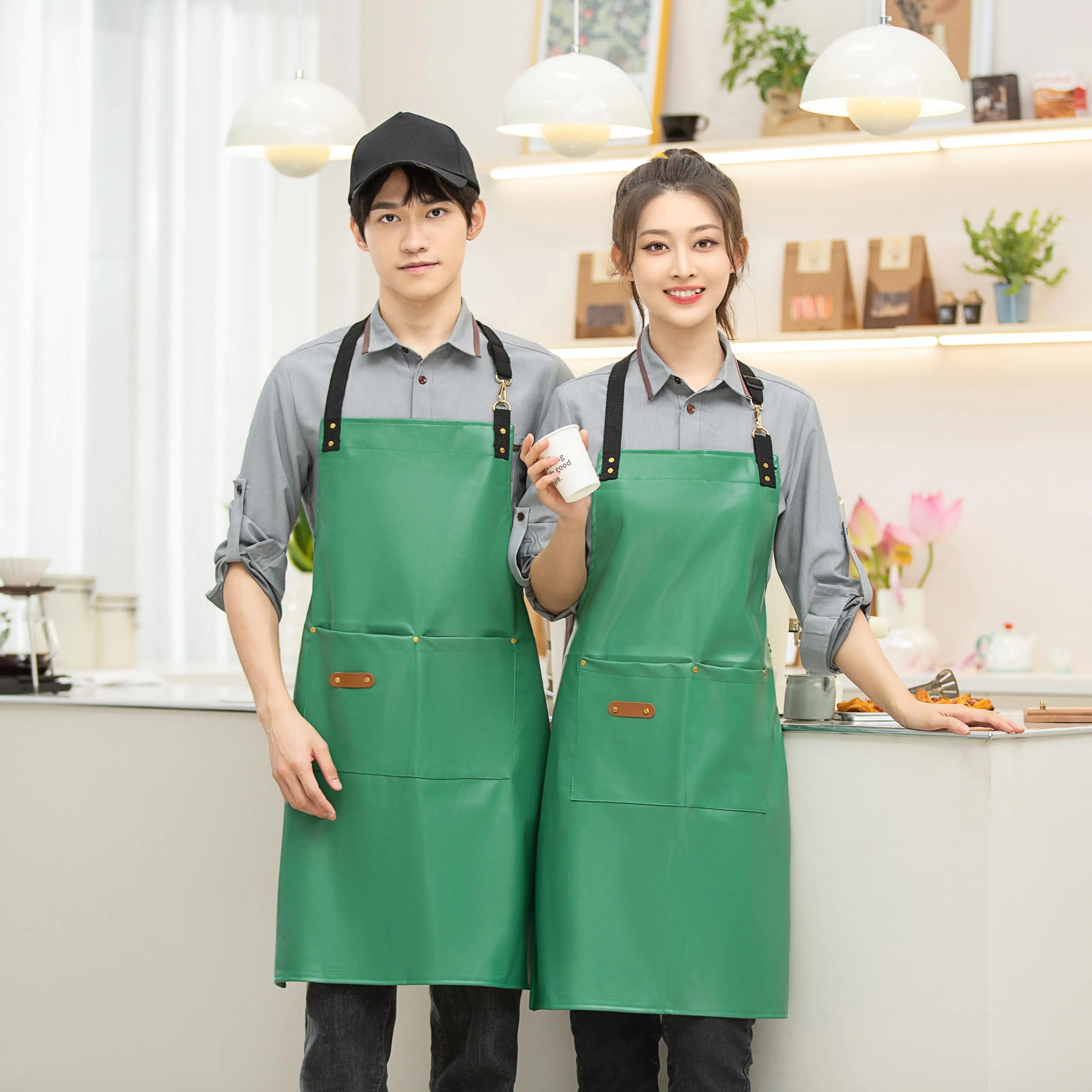 Best Seller High Quality PU Waterproof Coating Apron PVC and Pu Material for Cleaning in Commercial Food Use for Children