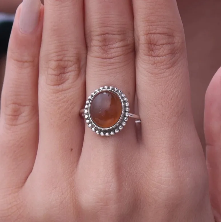 Высококачественный однотонный 925 из стерлингового серебра натуральный Балтийский Янтарный Драгоценный камень овальный кабошон кольцо для женщин