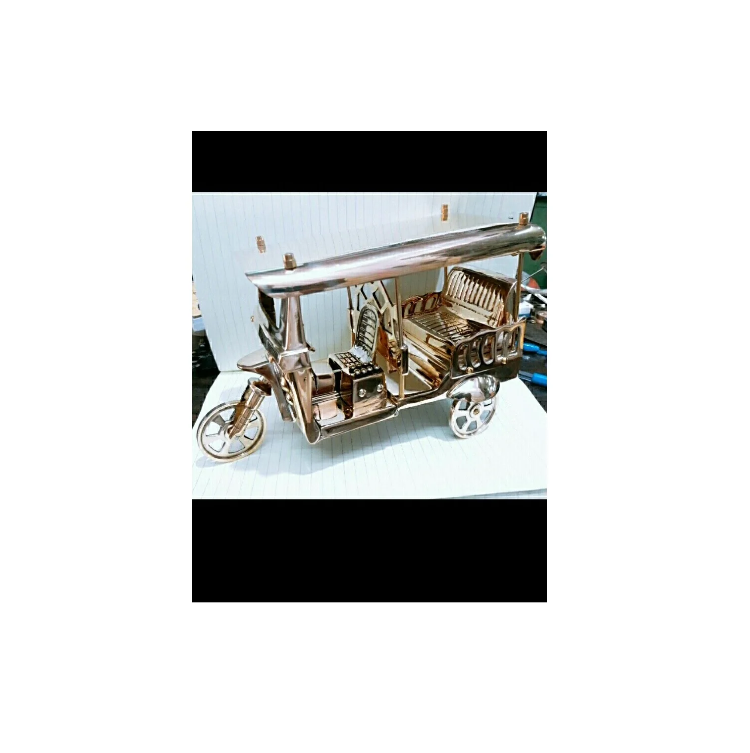 Top Quality Artistic Home Decor Show Piece Handmade For Luxury Home Decoration and Garden Decor Collection Art With High Quality