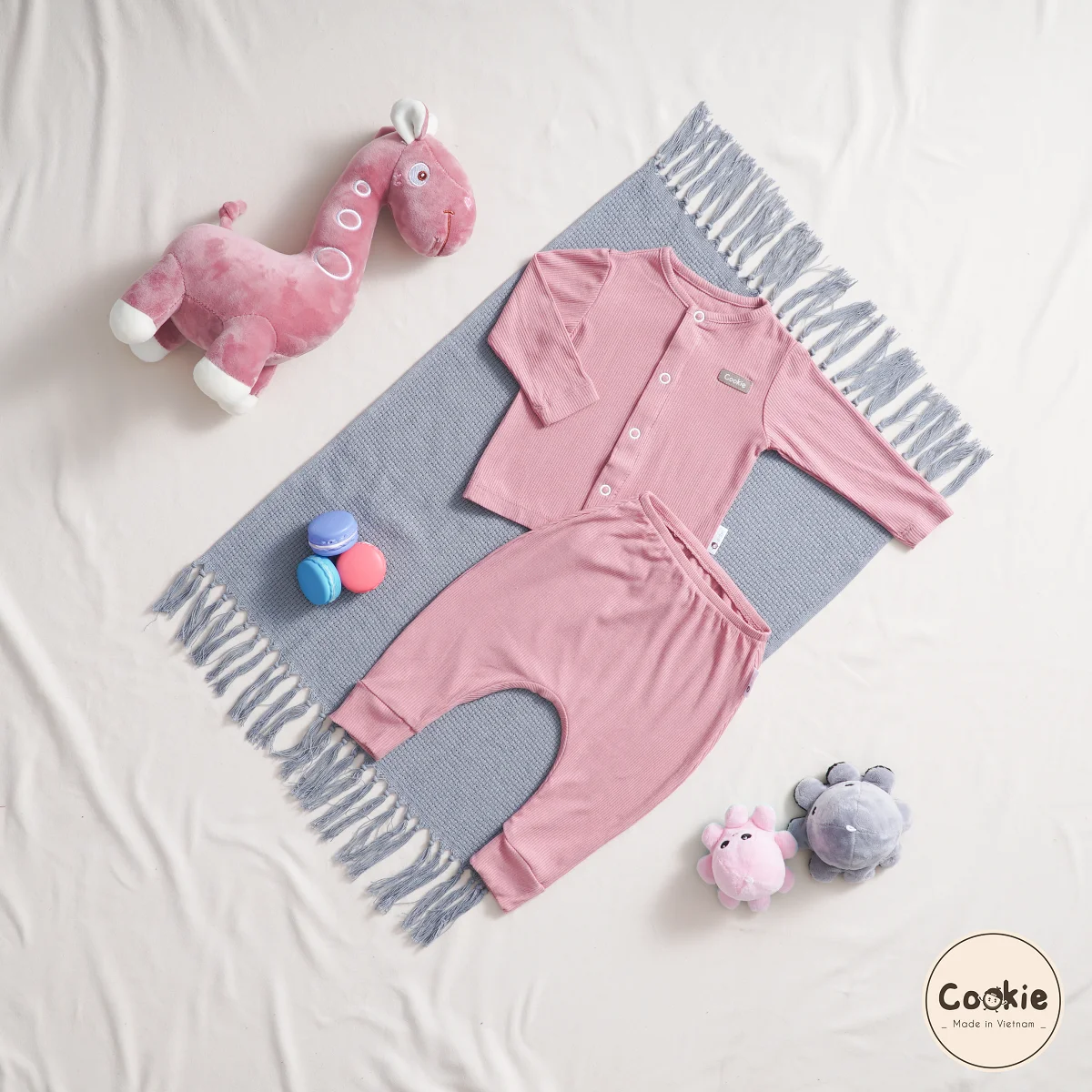 Air-cool Knitwear fabric Vietnam Unisex Newborn Set with a CF button placket long sleeve top & elastic waist pants