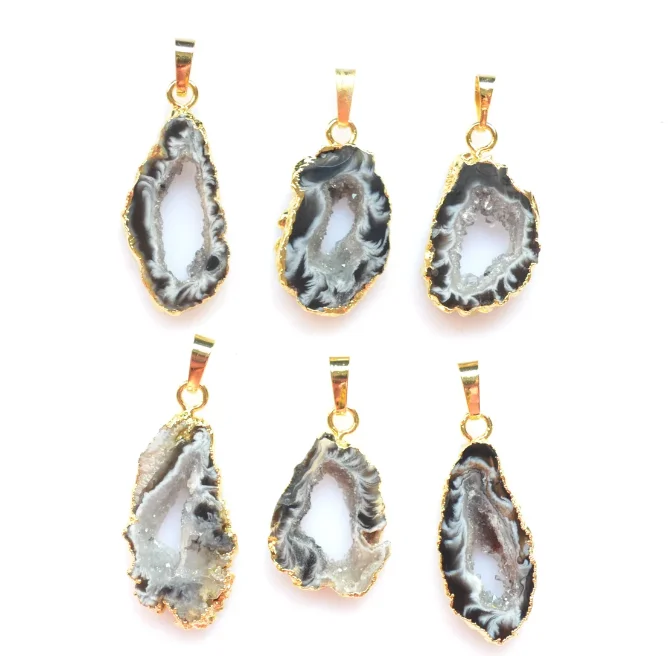 Best Quality Hot Sale Natural  Natural Stone Black Titanium Crystal Agate Cooler Pendants Necklace Gift