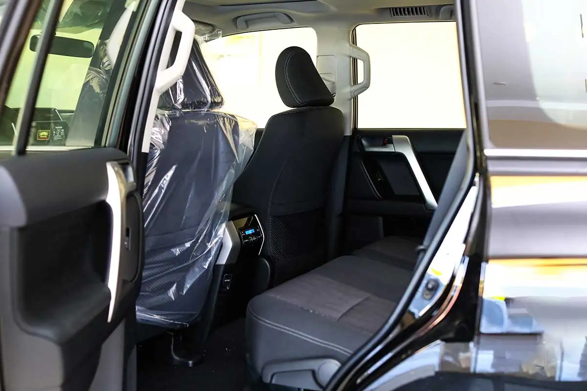 Used Toyotas Prado TXL - 2.7L 4 Cylinder / 4.0L V6, 100% Good Condition & Warranty & Insurance Covered 1 Year.