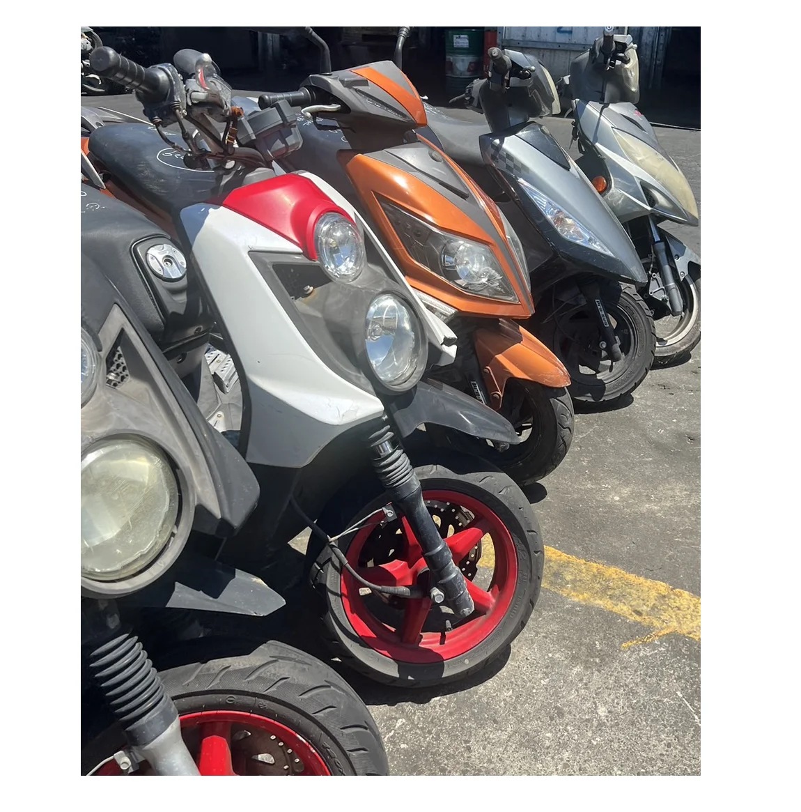 Лидер продаж подержанные мотоциклы kymco 125cc yamaha 100cc125cc150cc fromTaiwan