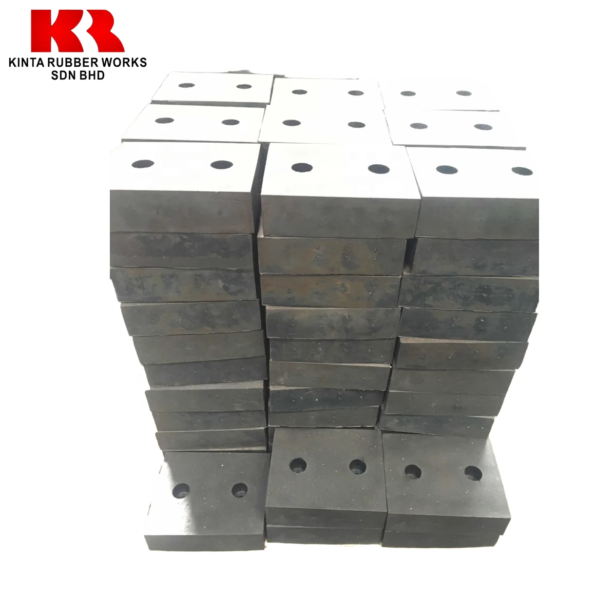 Heavy Duty Thick Wall Bumpers Natural Rubber Made for Factory Loading Bay and Car Parking Lot for Trucks Lorry Parking Area