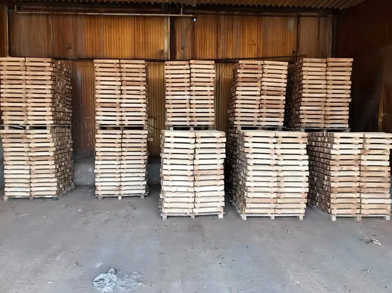 Best Selling Rubber Wood Sawn Timber - 100% Natural Wood Collected For Construction And More