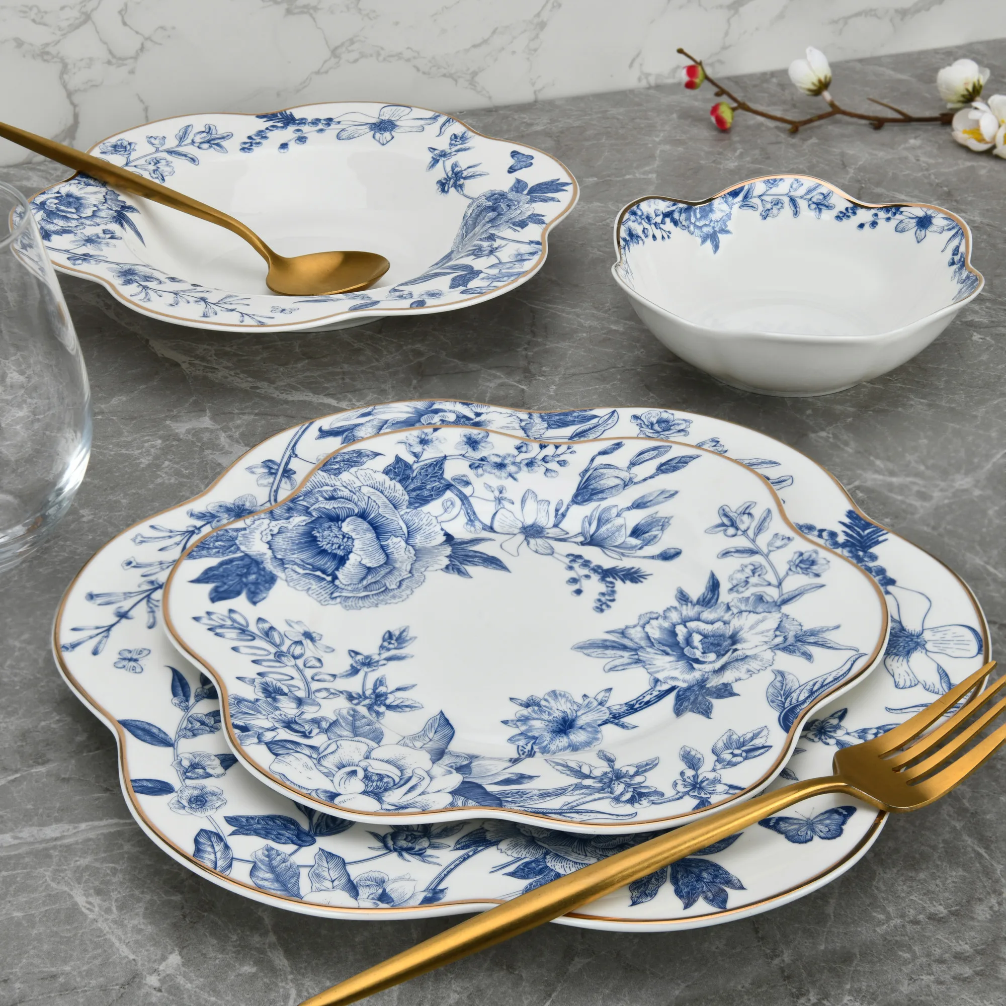 24pcs Luxury With Gold Rim Ceramic Plate Dinner Porcelain Dishes Set Tableware Dinnerware Sets