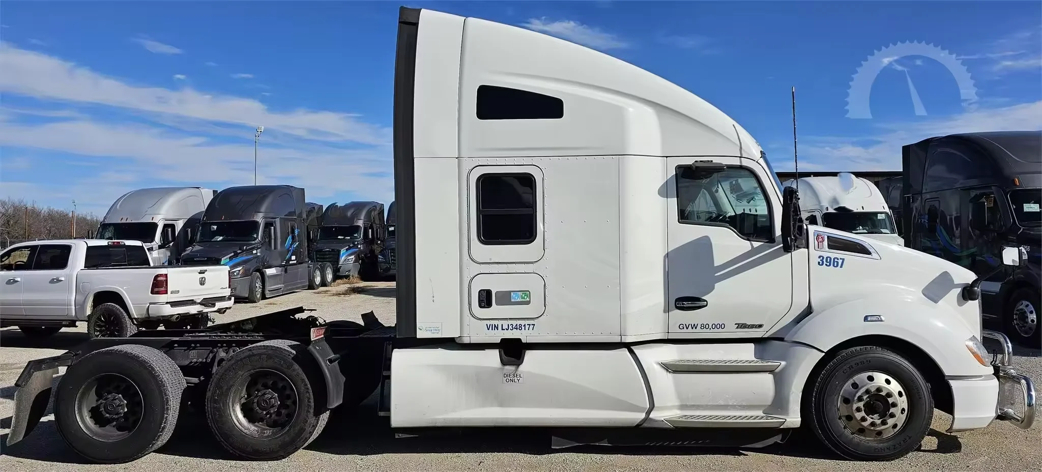 Neatly Used 2014 CA-TS CT660S Dump Trucks Engine Manufacturer CATER-PILLARS Automatic Transmission Drive 6x4