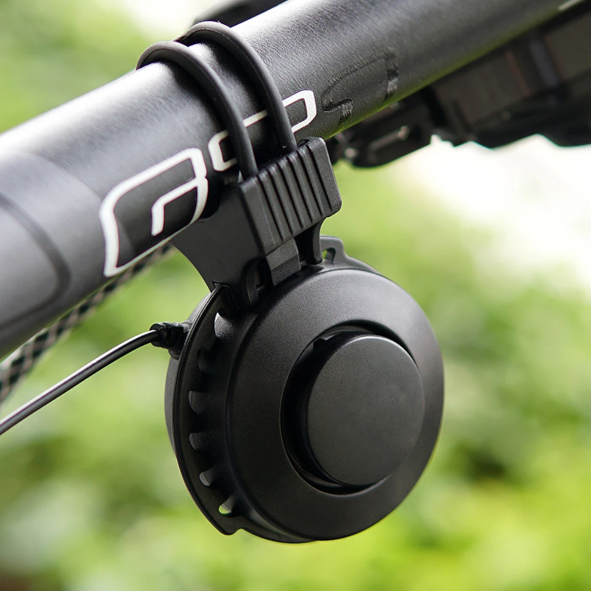 Waterproof Mtb Cycling Usb Electric Scooter Bike Bell Rechargeable Led Bicycle Bell Ring Horn Bike Handlebar Alarm Bicycle Bell