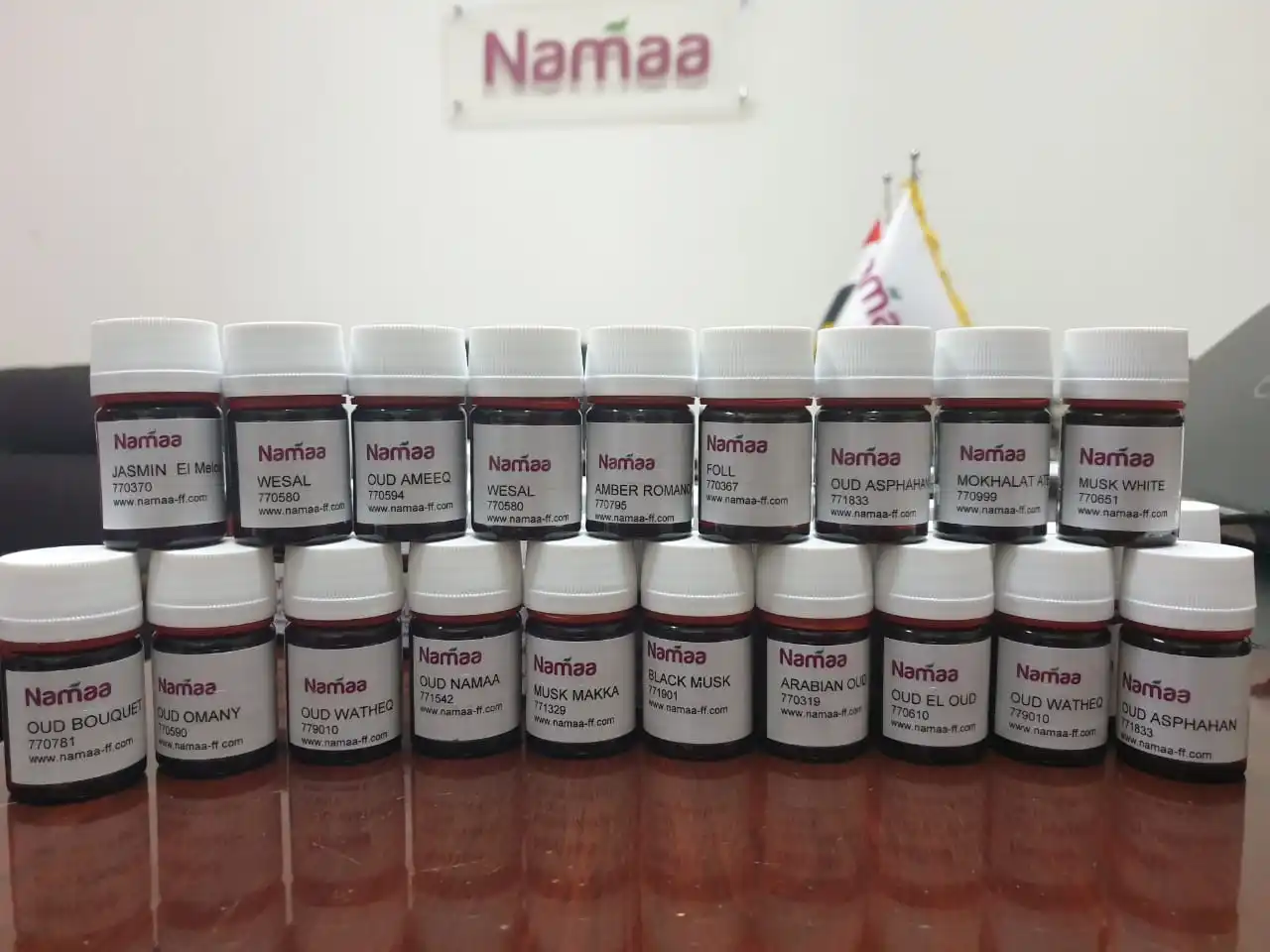 Fine Fragrances perfume oil OUD and  brands world famous long listing Wholesale