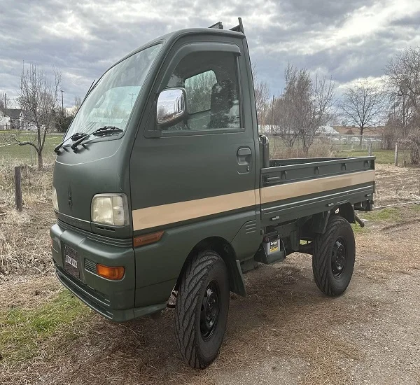 Подержанный 1998 автобус Mitsubishi Minicab