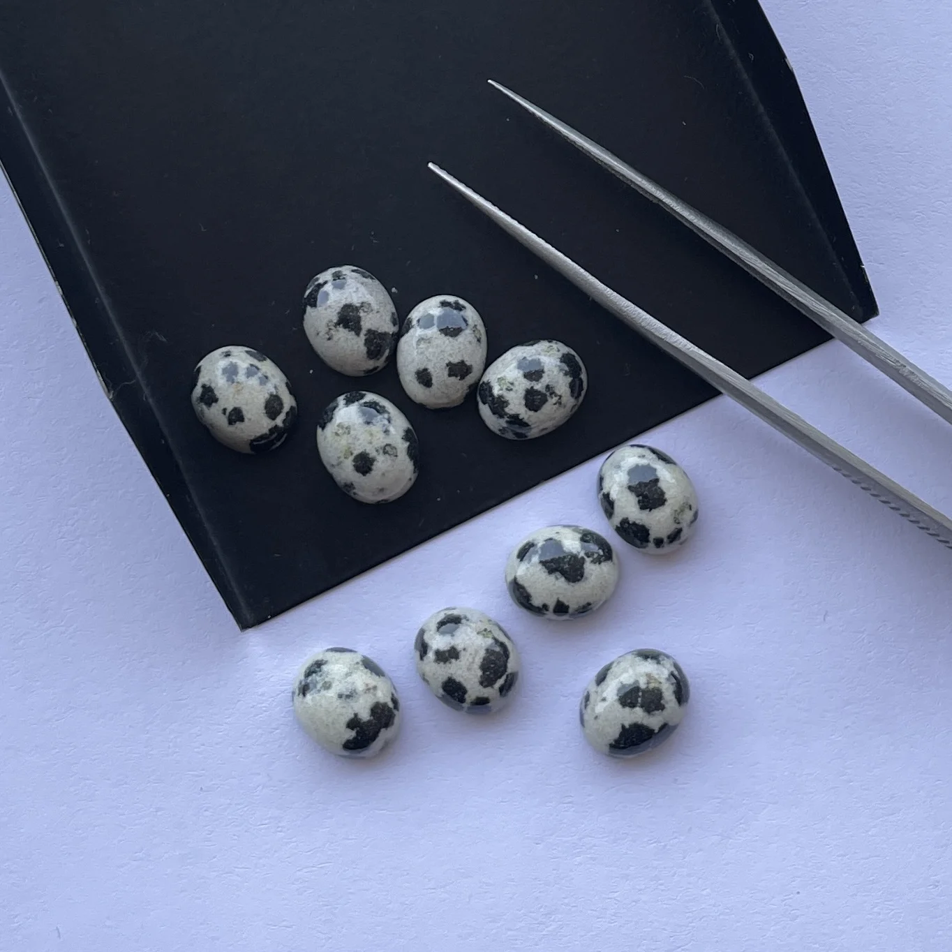 Natural White Black Dalmation Jasper Smooth Oval Flat Back Calibrated Loose Cabochons from Wholesale Real Crystal Rings Pendant