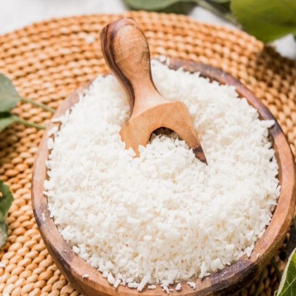 Manufacturer Vietnam  Wholesales price Best Quality High Low Fat Desiccated Coconut Medium Grade For All Country In The World
