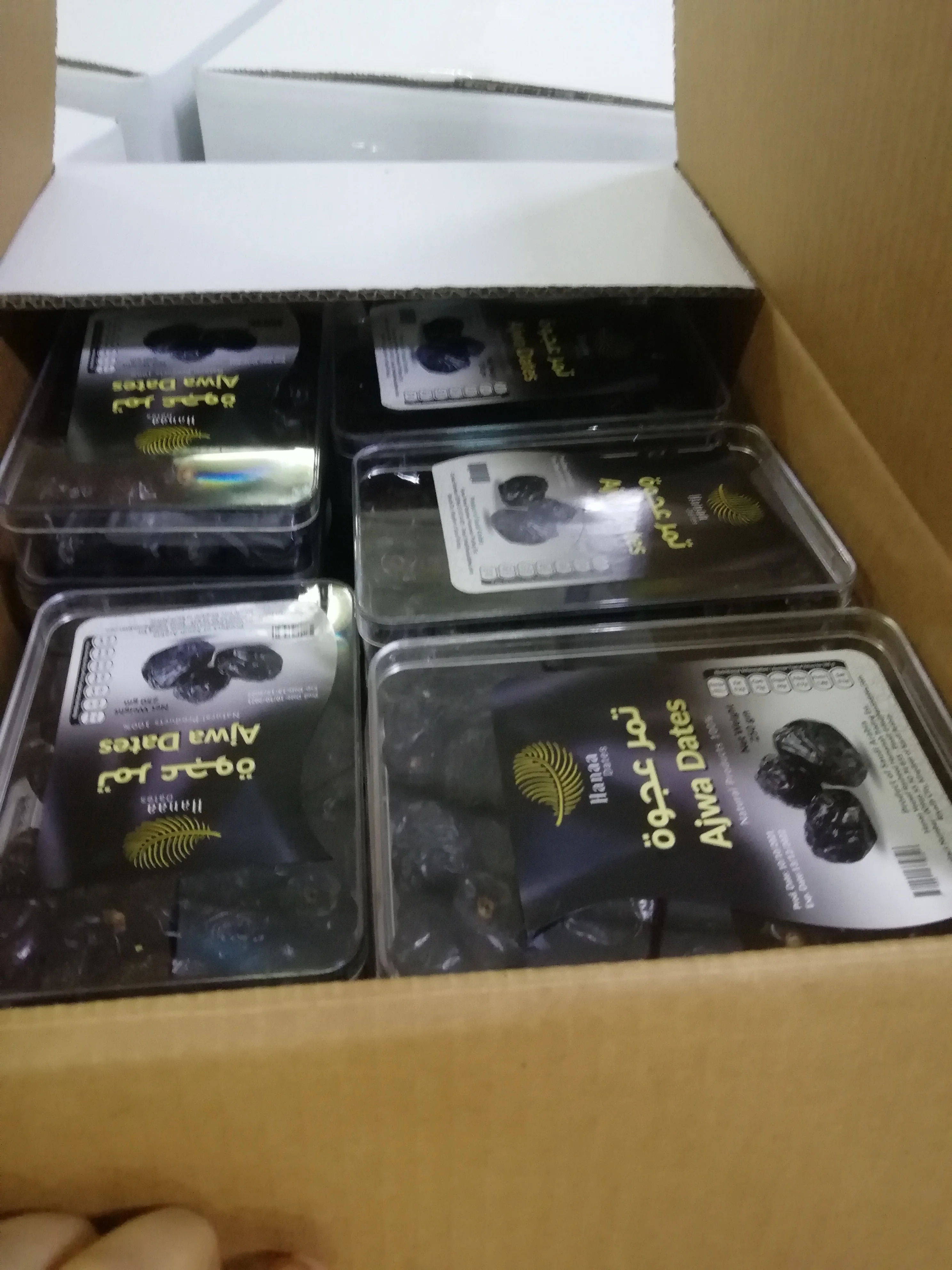 Fresh crops Ajwa dates Top qualities available Golden Supplier based in Saudi Arabia available customized packaging