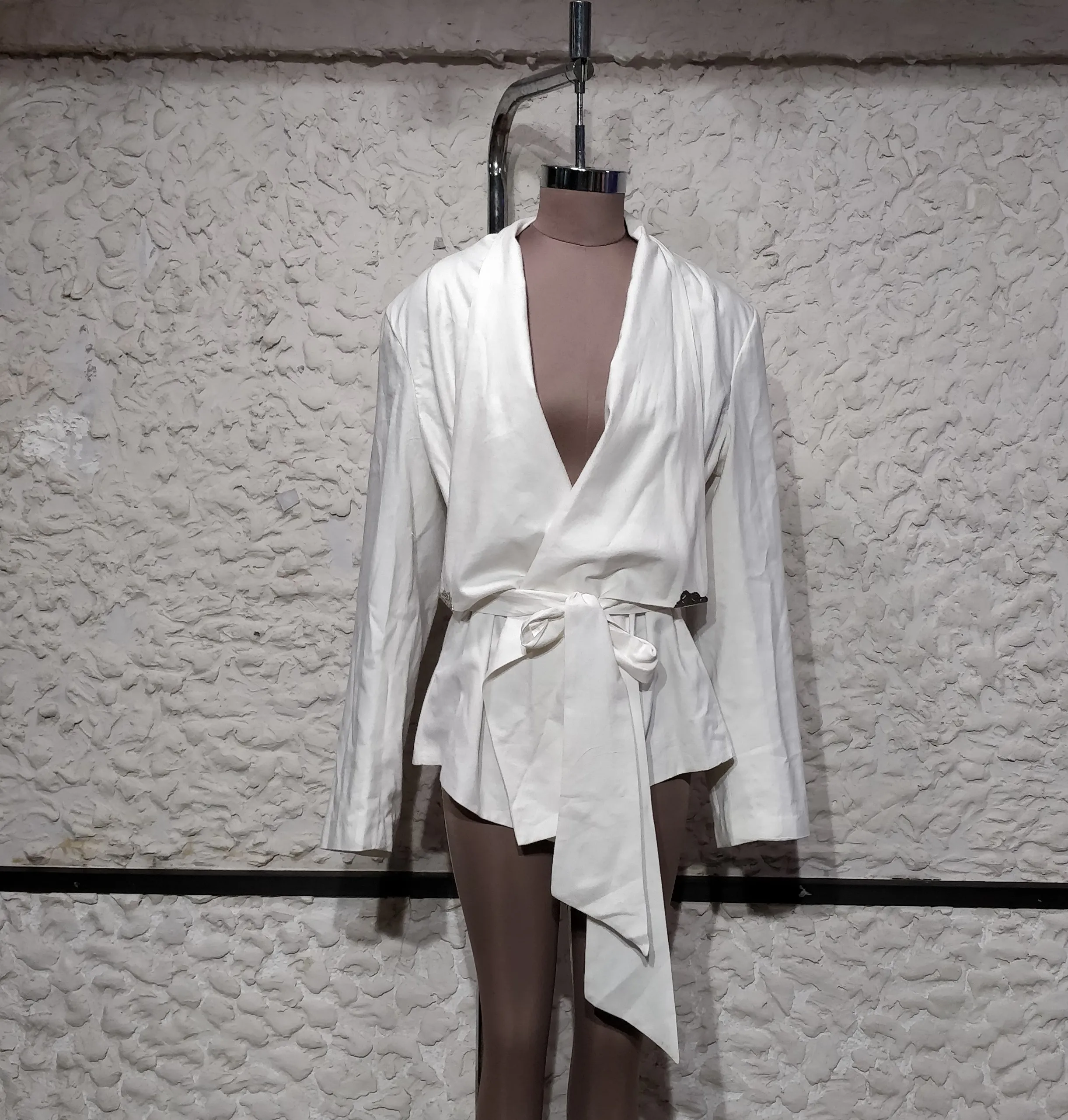 Export Quality Trendy Pure Cotton Tie able Kimono Type Top for Party Wear Available at Affordable Price from Indian Exporter