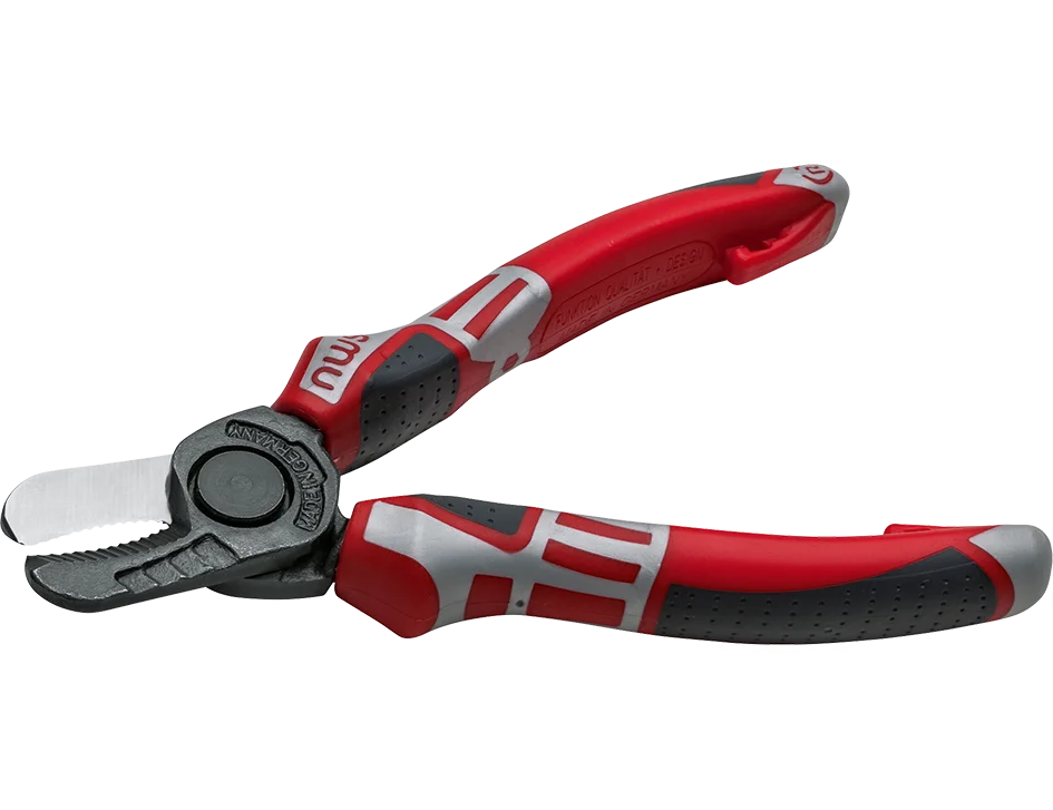 Cable Cutter - For stripping and cutting copper and aluminium cable