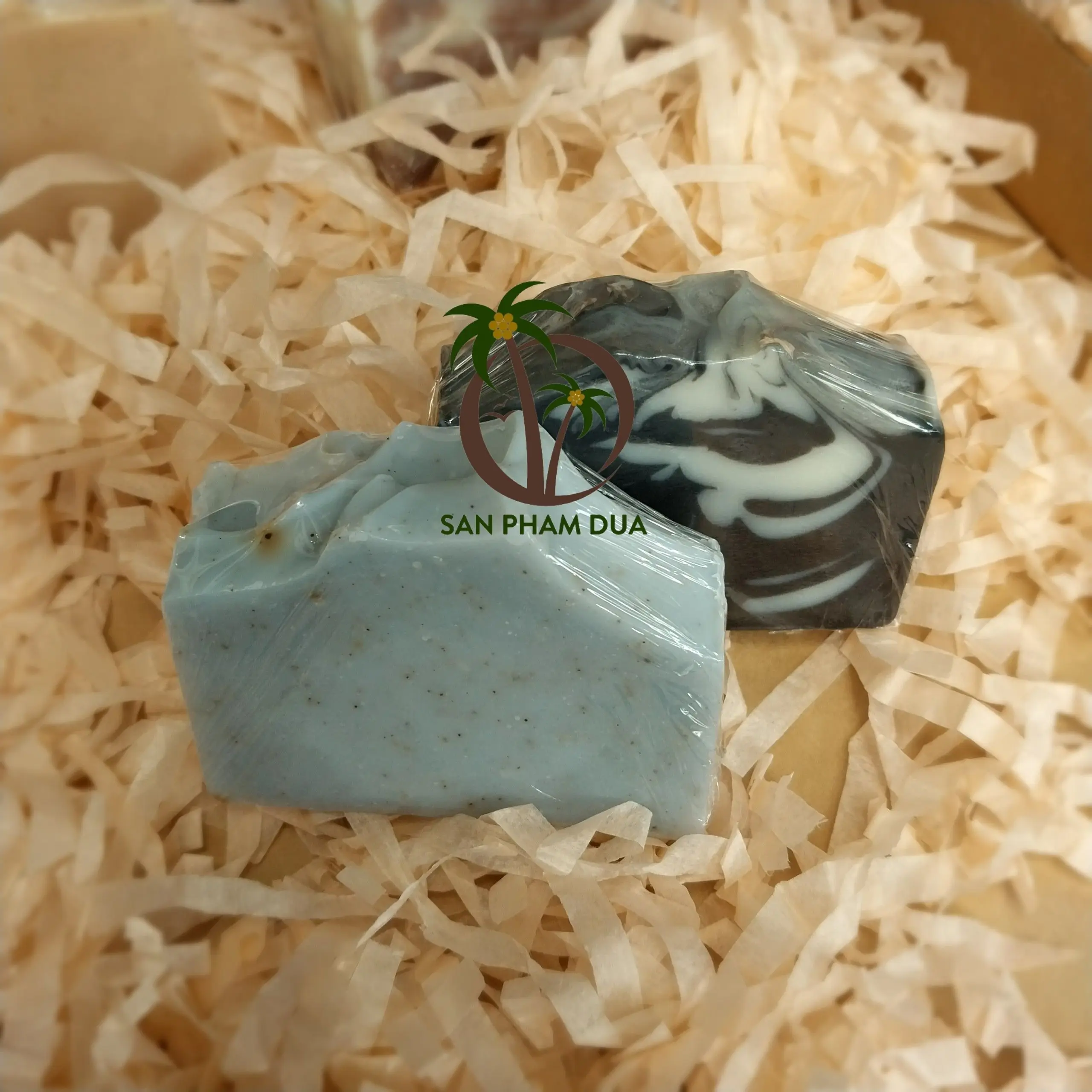 NATURAL COCONUT SOAP ECO FRIENDLY COCONUT SOAP WHOLESALE VIRGIN COCONUT SOAP FOR  BATHROOM HIGH QUALITY