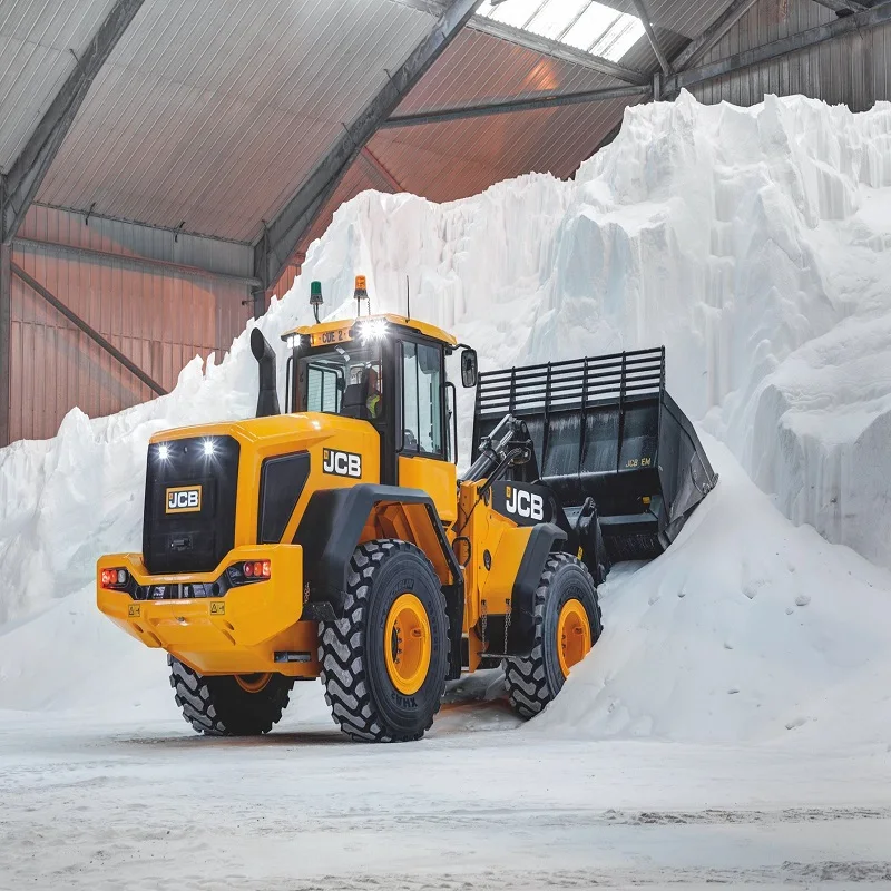 Wholesale JCB Skid Steer Loader Available, Robust Design for Heavy-Duty Lifting and Excavation for Sale