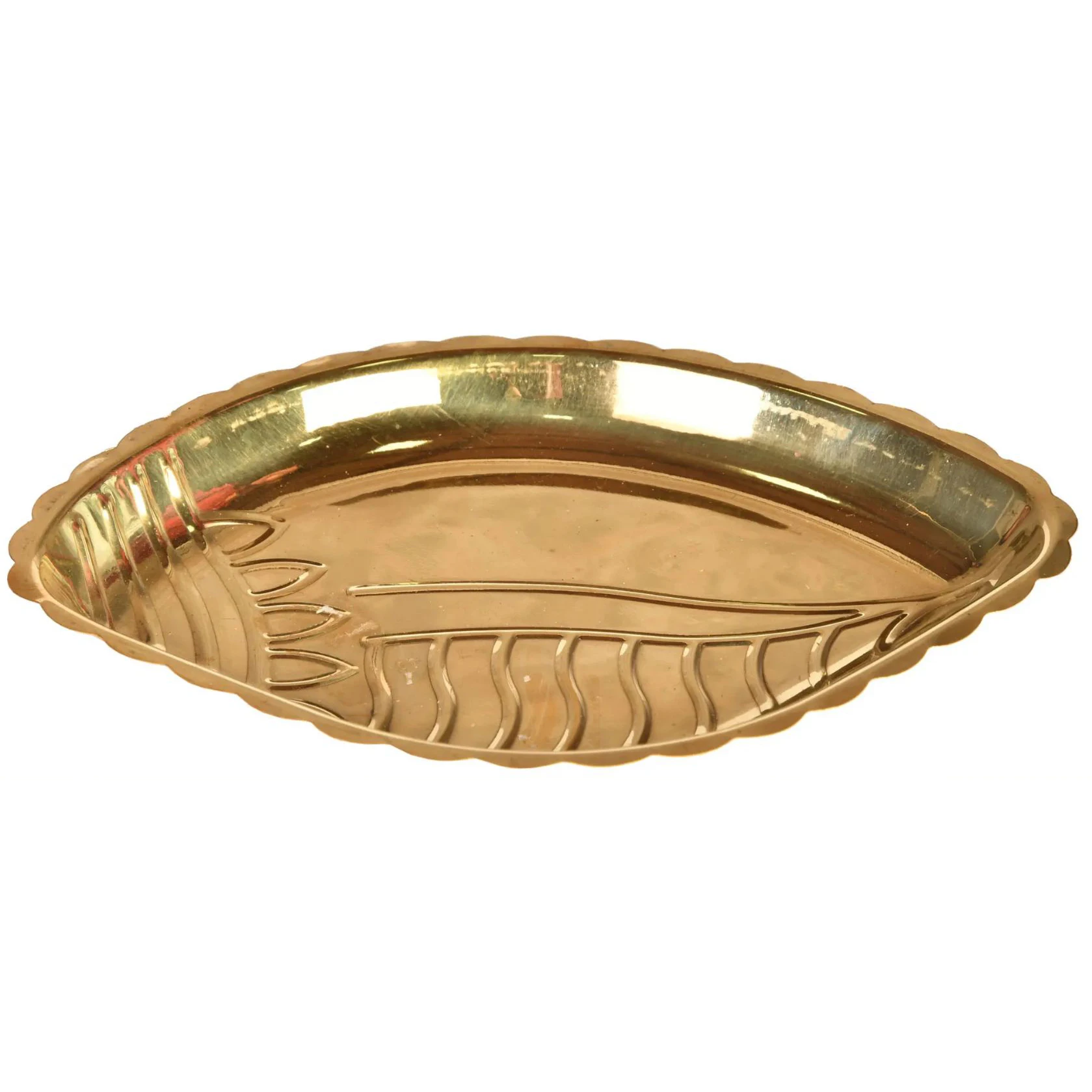 Leaf Shape Brass Gold Polished Puja Thali Religious Puja Accessories Use For Temple And Home Puja