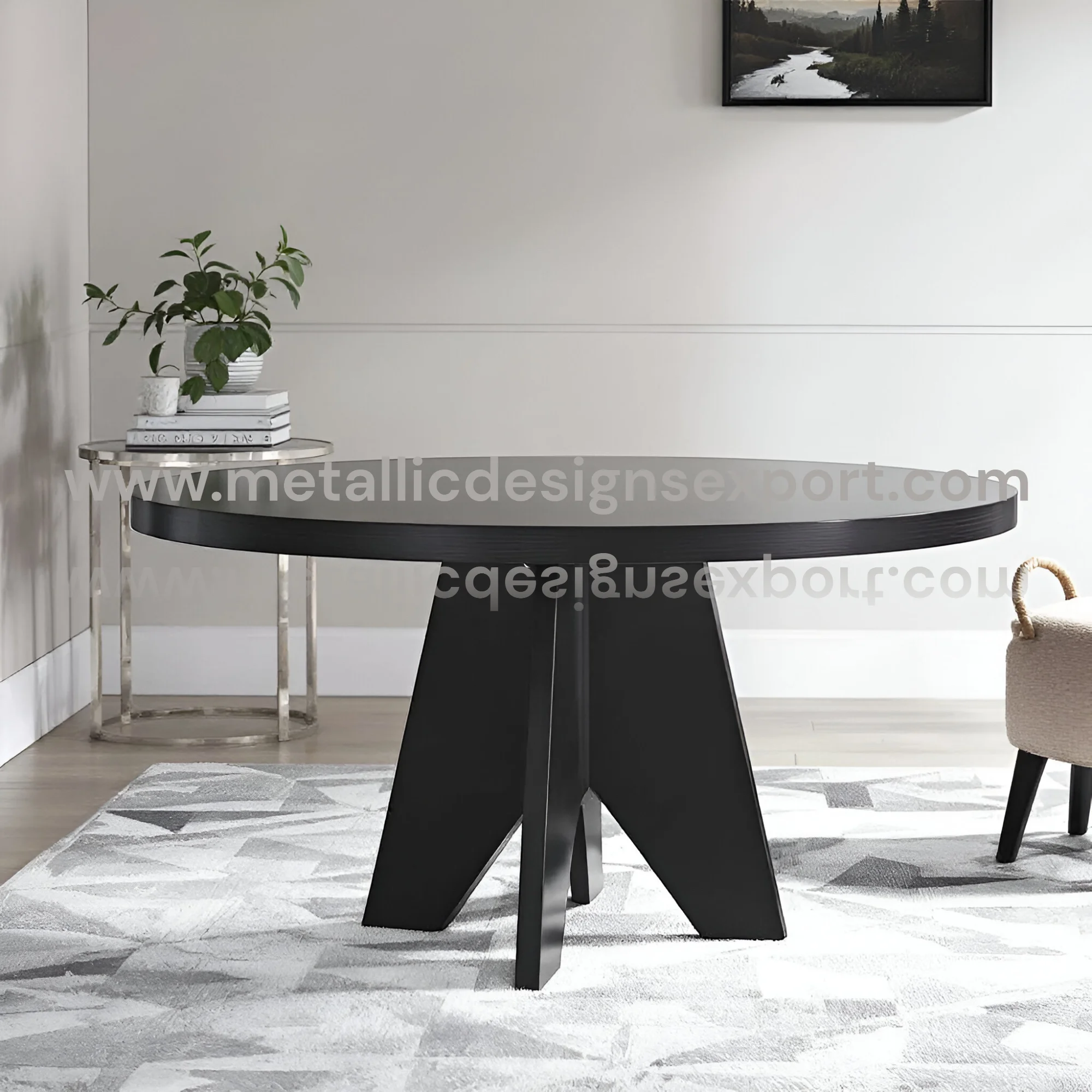 Luxury Black Round Table Glossy Pedestal Base with Elegant Design, Ideal for Dining Rooms, Cafes, or Contemporary Spaces