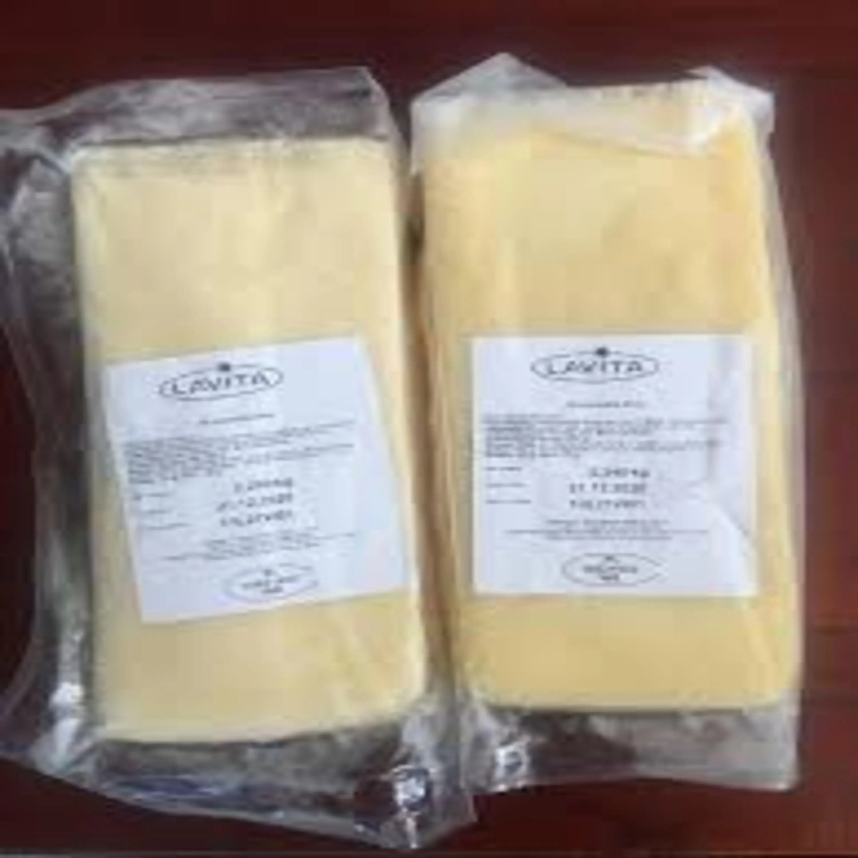 Куплю итальянского сыра высокого качества PREMIUM MOZZARELLA FIORDILATTE BLOCK GR.1000 сделано в Сицилии на